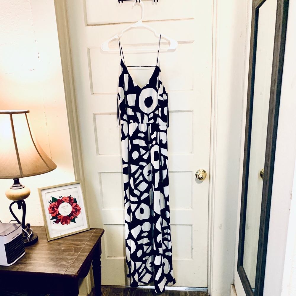 Navy and white Loft Maxi Dress 👗